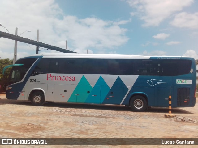 Viação Princesa dos Inhamuns 205 na cidade de Canindé, Ceará, Brasil, por Lucas Santana . Número da foto: #9769012.