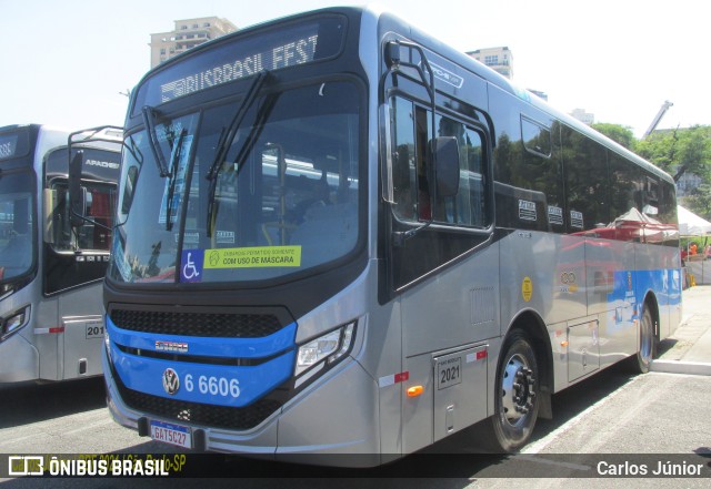 Transwolff Transportes e Turismo 6 6606 na cidade de São Paulo, São Paulo, Brasil, por Carlos Júnior. ID da foto: 9769254.