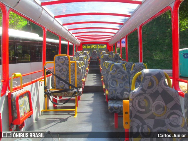 City Transporte Urbano Intermodal - Guarujá Turistico na cidade de São Paulo, São Paulo, Brasil, por Carlos Júnior. ID da foto: 9769460.