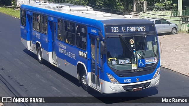 Auto Viação Navegantes 6132 na cidade de Porto Alegre, Rio Grande do Sul, Brasil, por Max Ramos. Número da foto: #9769144.