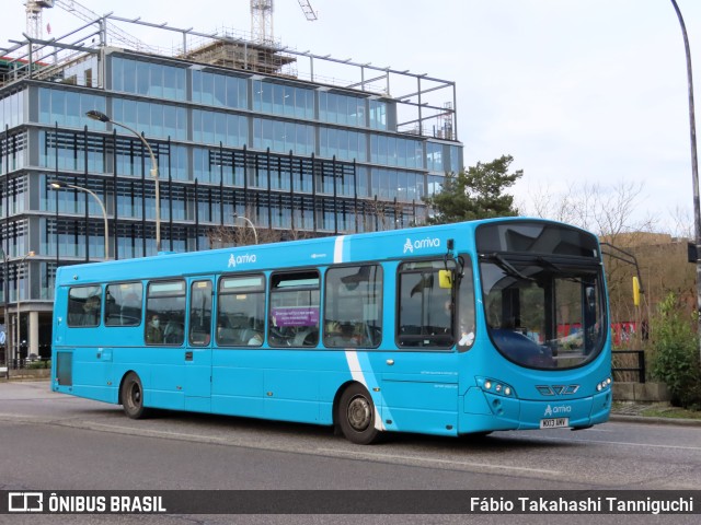 Arriva 3878 na cidade de Milton Keynes, Buckinghamshire, Inglaterra, por Fábio Takahashi Tanniguchi. ID da foto: 9772223.