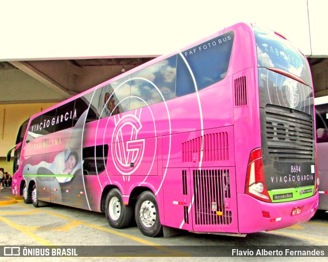 Viação Garcia 8694 na cidade de Sorocaba, São Paulo, Brasil, por Flavio Alberto Fernandes. Número da foto: #9772052.