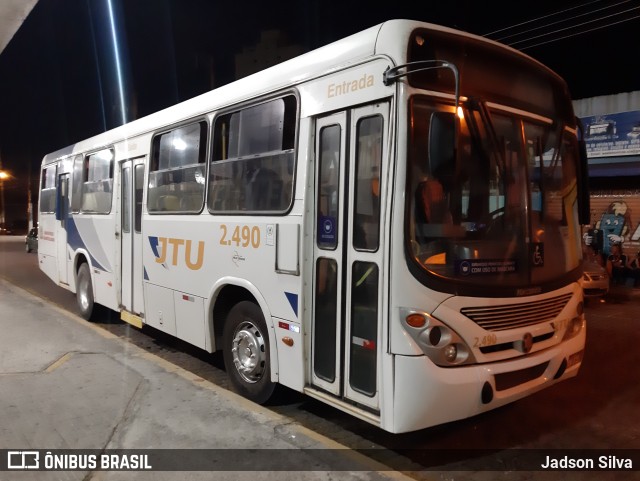 JTU - Jacareí Transporte Urbano 2.490 na cidade de Jacareí, São Paulo, Brasil, por Jadson Silva. ID da foto: 9772290.