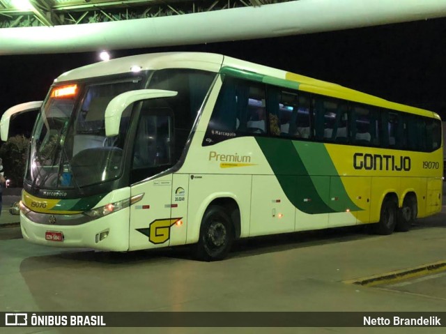 Empresa Gontijo de Transportes 19070 na cidade de Marília, São Paulo, Brasil, por Netto Brandelik. ID da foto: 9772389.