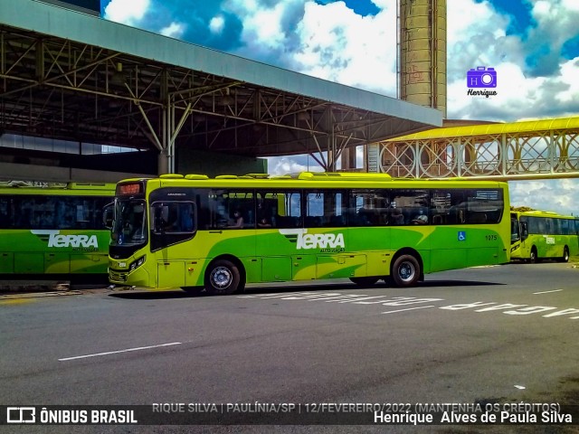 Terra Auto Viação 1075 na cidade de Paulínia, São Paulo, Brasil, por Henrique Alves de Paula Silva. ID da foto: 9770253.