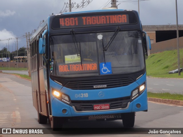 Taguatur - Taguatinga Transporte e Turismo 04318 na cidade de Taguatinga, Distrito Federal, Brasil, por João Gonçalves. Número da foto: #9775287.
