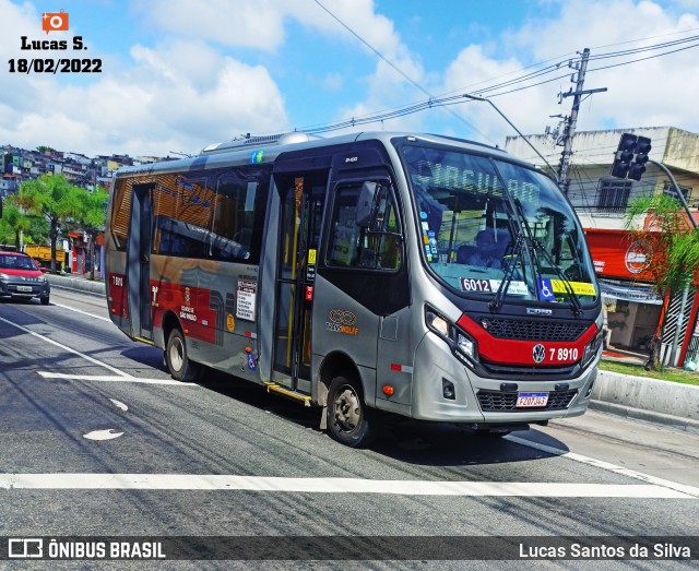 Transwolff Transportes e Turismo 7 8910 na cidade de São Paulo, São Paulo, Brasil, por Lucas Santos da Silva. Número da foto: #9773604.