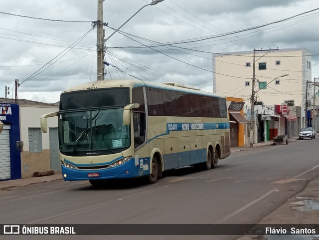 Viação Novo Horizonte 1034111 na cidade de Barra da Estiva, Bahia, Brasil, por Flávio  Santos. ID da foto: 9776424.