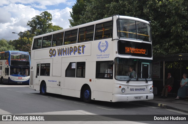 Go Whippet  na cidade de Cambridge, Cambridgeshire, Inglaterra, por Donald Hudson. ID da foto: 9780233.