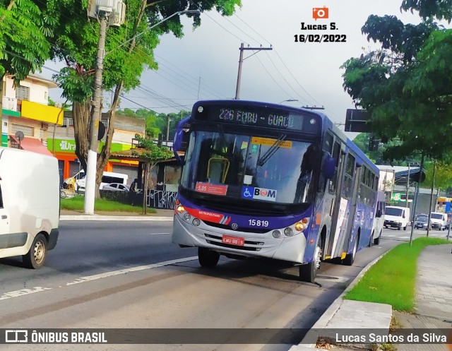 Viação Miracatiba 15.819 na cidade de São Paulo, São Paulo, Brasil, por Lucas Santos da Silva. Número da foto: #9780038.