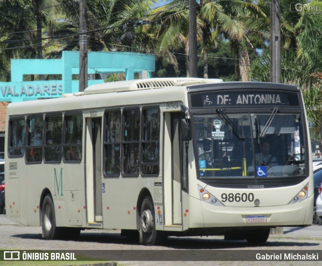 Empresa Curitiba Cerro Azul 98600 na cidade de Paranaguá, Paraná, Brasil, por Gabriel Michalski. Número da foto: #9780591.
