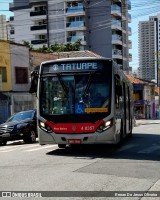 Express Transportes Urbanos Ltda 4 8357 na cidade de São Paulo, São Paulo, Brasil, por Renan De Jesus Oliveira. ID da foto: :id.