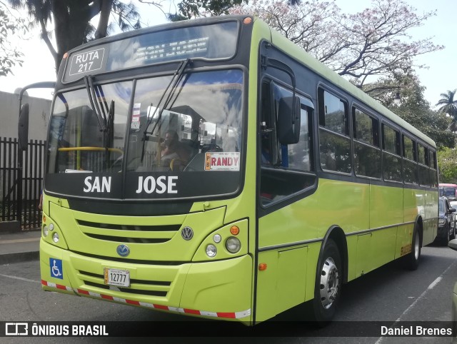 Transportes Zúñiga S.A. 29 na cidade de Merced, San José, San José, Costa Rica, por Daniel Brenes. Número da foto: #9783266.