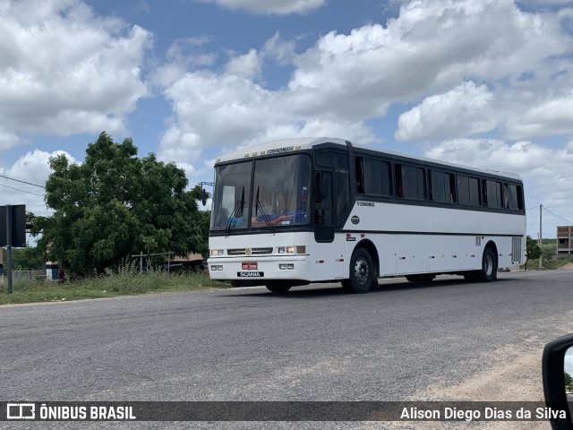 Cooptrans & Service 2898 na cidade de Caraúbas, Rio Grande do Norte, Brasil, por Alison Diego Dias da Silva. Número da foto: #9783626.