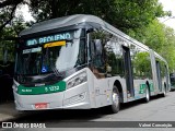 Via Sudeste Transportes S.A. 5 1232 na cidade de São Paulo, São Paulo, Brasil, por Valnei Conceição. Número da foto: #:id.