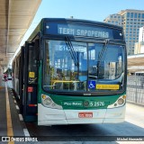 Via Sudeste Transportes S.A. 5 2576 na cidade de São Paulo, São Paulo, Brasil, por Michel Nowacki. Número da foto: #:id.