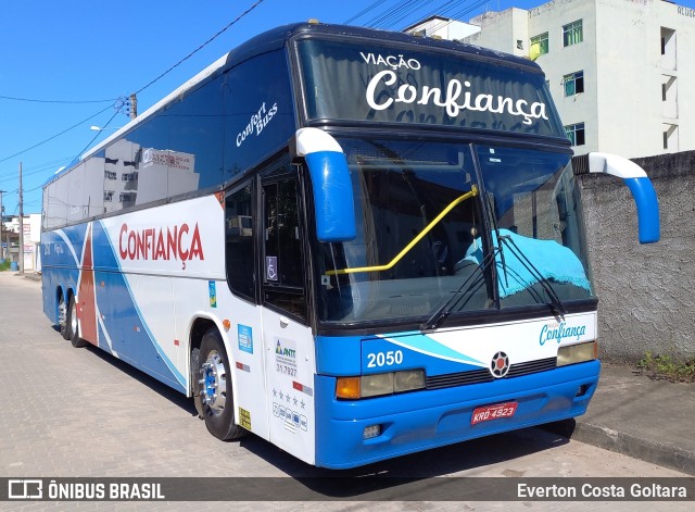 Viação Confiança 2050 na cidade de Piúma, Espírito Santo, Brasil, por Everton Costa Goltara. Número da foto: #9784781.