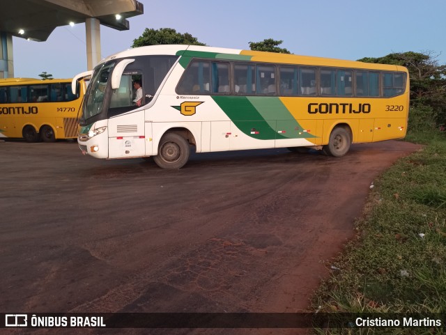 Empresa Gontijo de Transportes 3220 na cidade de Montes Claros, Minas Gerais, Brasil, por Cristiano Martins. ID da foto: 9786315.