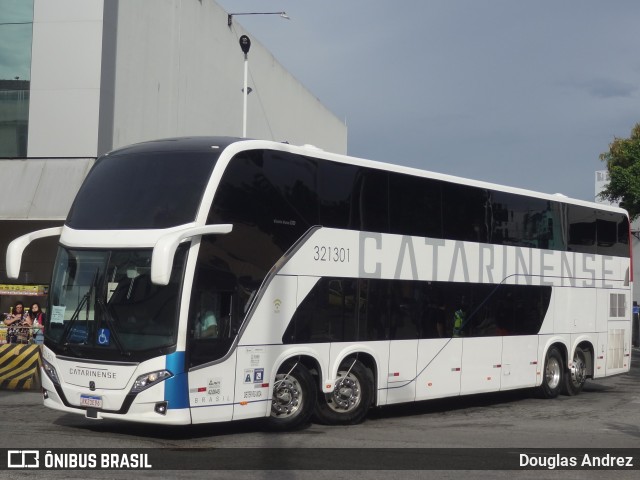 Auto Viação Catarinense 321301 na cidade de Rio de Janeiro, Rio de Janeiro, Brasil, por Douglas Andrez. Número da foto: #9784610.
