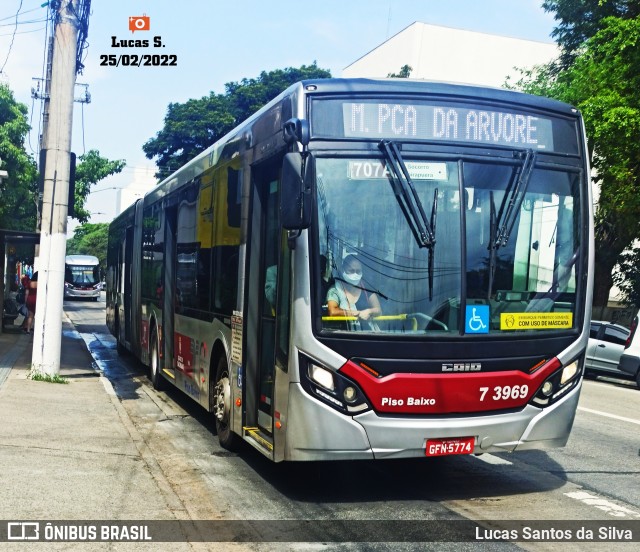 Viação Metrópole Paulista - Zona Sul 7 3969 na cidade de São Paulo, São Paulo, Brasil, por Lucas Santos da Silva. ID da foto: 9790450.