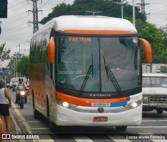 FretBus Fretamento e Turismo 4010 na cidade de Nova Iguaçu, Rio de Janeiro, Brasil, por Lucas Alves Ferreira. Número da foto: #9788391.