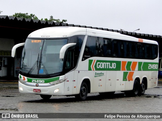 Empresa Gontijo de Transportes 21490 na cidade de Vitória da Conquista, Bahia, Brasil, por Felipe Pessoa de Albuquerque. ID da foto: 9790091.