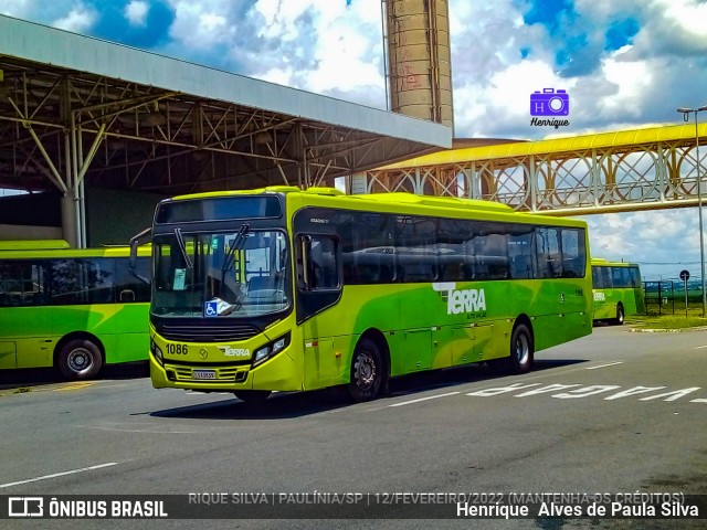 Terra Auto Viação 1086 na cidade de Paulínia, São Paulo, Brasil, por Henrique Alves de Paula Silva. ID da foto: 9787092.