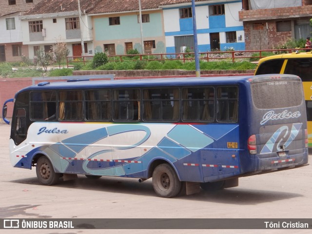 Julsa A2Z951 na cidade de Cuzco, Cuzco, Cuzco, Peru, por Tôni Cristian. Número da foto: #9718923.