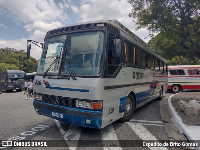 Associação de Preservação de Ônibus Clássicos 326 na cidade de São Paulo, São Paulo, Brasil, por Espedito de Brito Gomes. Número da foto: #9718153.