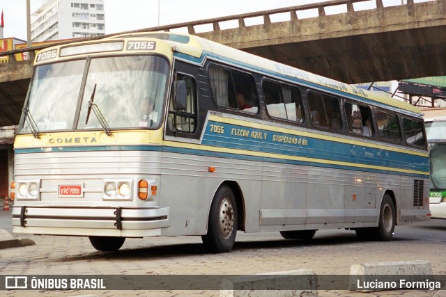 Viação Cometa 7055 na cidade de Belo Horizonte, Minas Gerais, Brasil, por Luciano Formiga. ID da foto: 9719861.