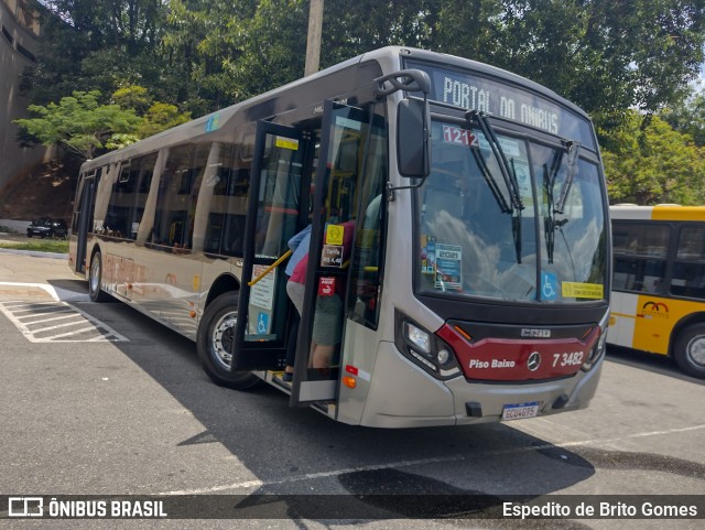 Viação Metrópole Paulista - Zona Sul 7 3482 na cidade de São Paulo, São Paulo, Brasil, por Espedito de Brito Gomes. Número da foto: #9723657.