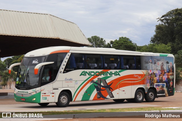 Empresa de Transportes Andorinha 7208 na cidade de Maringá, Paraná, Brasil, por Rodrigo Matheus. ID da foto: 9722722.