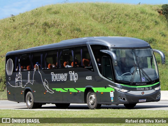 Ônibus Particulares 4000 na cidade de Petrópolis, Rio de Janeiro, Brasil, por Rafael da Silva Xarão. ID da foto: 9723475.