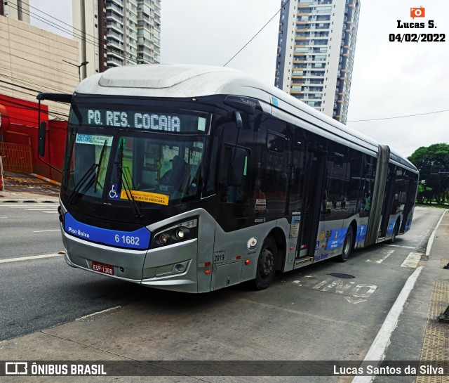 Viação Grajaú S.A. 6 1682 na cidade de São Paulo, São Paulo, Brasil, por Lucas Santos da Silva. Número da foto: #9730885.