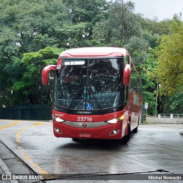 Viação Santa Cruz 23719 na cidade de São Paulo, São Paulo, Brasil, por Michel Nowacki. Número da foto: #9733663.