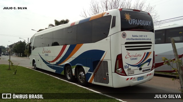 Bardesio Turismo 104 na cidade de Esteio, Rio Grande do Sul, Brasil, por JULIO SILVA. Número da foto: #9735526.