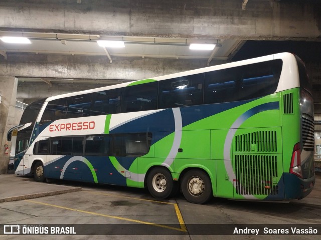 Expresso Transporte e Turismo Ltda. 3090 na cidade de Curitiba, Paraná, Brasil, por Andrey  Soares Vassão. ID da foto: 9734094.