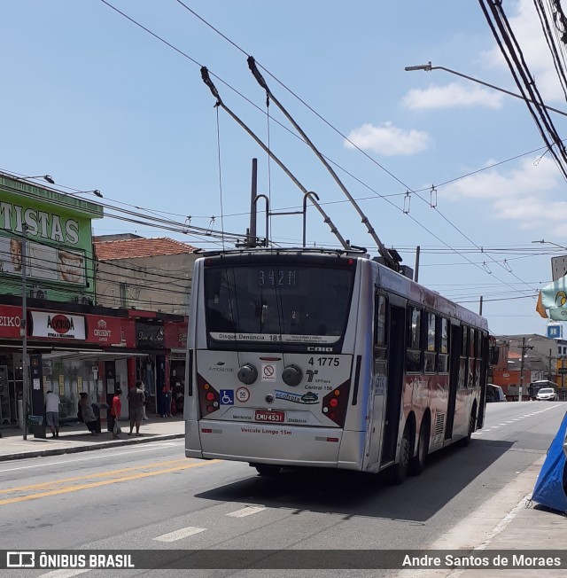 Himalaia Transportes > Ambiental Transportes Urbanos 4 1775 na cidade de São Paulo, São Paulo, Brasil, por Andre Santos de Moraes. Número da foto: #9735111.