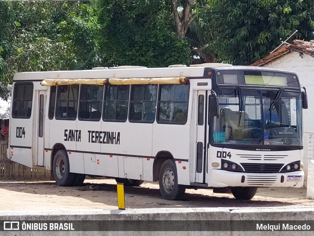 Santa Terezinha 004 na cidade de Limoeiro de Anadia, Alagoas, Brasil, por Melqui Macedo. Número da foto: #9791873.
