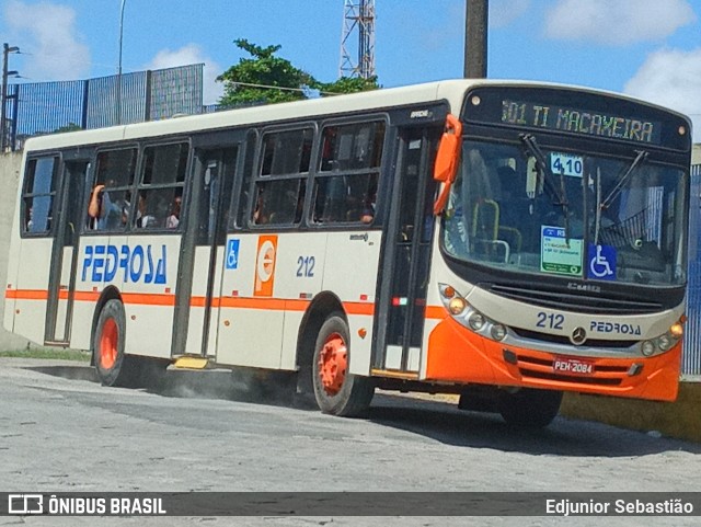 Empresa Pedrosa 212 na cidade de Recife, Pernambuco, Brasil, por Edjunior Sebastião. ID da foto: 9791486.