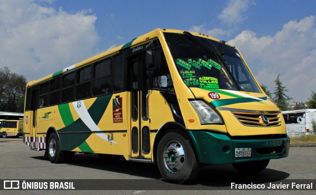 Autobuses México Tlalnepantla y Puntos Intermedios 199 na cidade de Cuautitlán Izcalli, Estado de México, México, por Francisco Javier Ferral. Número da foto: #9792571.