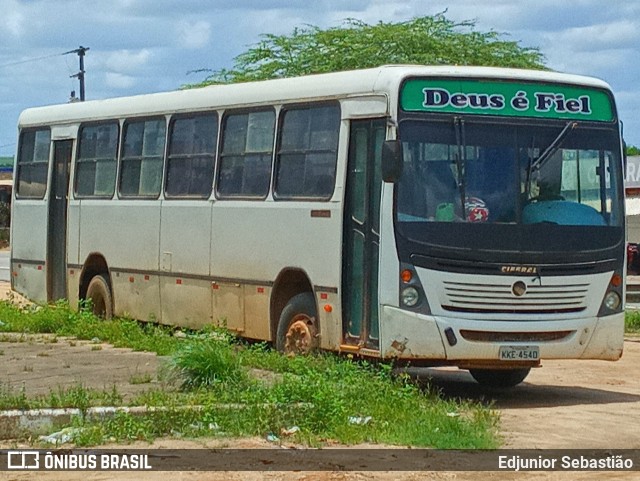 Ônibus Particulares 4540 na cidade de Nazaré da Mata, Pernambuco, Brasil, por Edjunior Sebastião. Número da foto: #9818165.