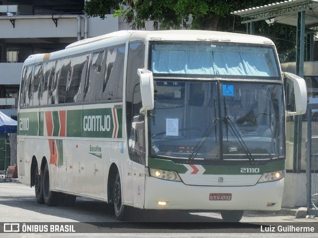 Empresa Gontijo de Transportes 21110 na cidade de Rio de Janeiro, Rio de Janeiro, Brasil, por Luiz Guilherme. ID da foto: 9817679.