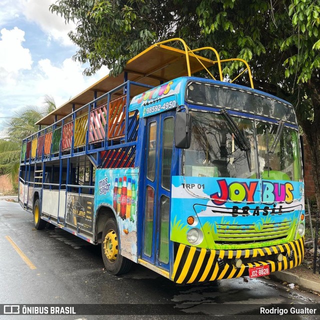 Joybus Brasil - Trenzinho Lizana TRP 01 na cidade de Fortaleza, Ceará, Brasil, por Rodrigo Gualter. ID da foto: 9819847.