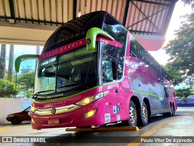 Viação Garcia 8715 na cidade de Franca, São Paulo, Brasil, por Paulo Vitor De Azevedo. ID da foto: 9822072.