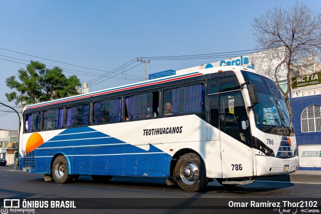 Autobuses Teotihuacan 786 na cidade de Gustavo A. Madero, Ciudad de México, México, por Omar Ramírez Thor2102. Número da foto: #9822333.