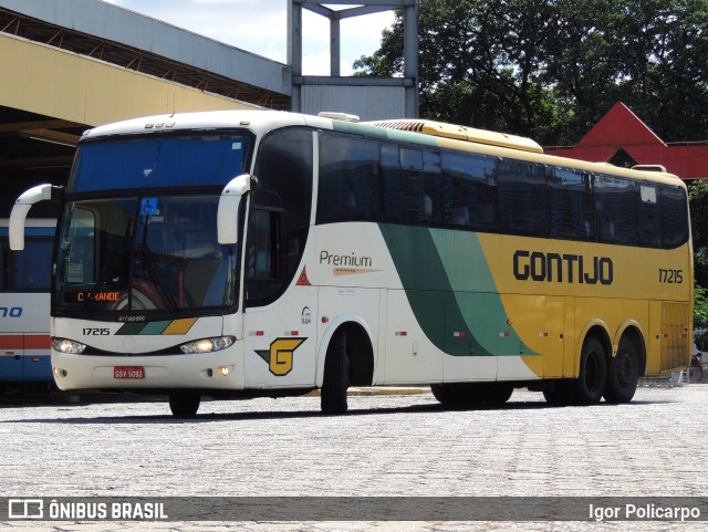 Empresa Gontijo de Transportes 17215 na cidade de Divinópolis, Minas Gerais, Brasil, por Igor Policarpo. ID da foto: 9825225.