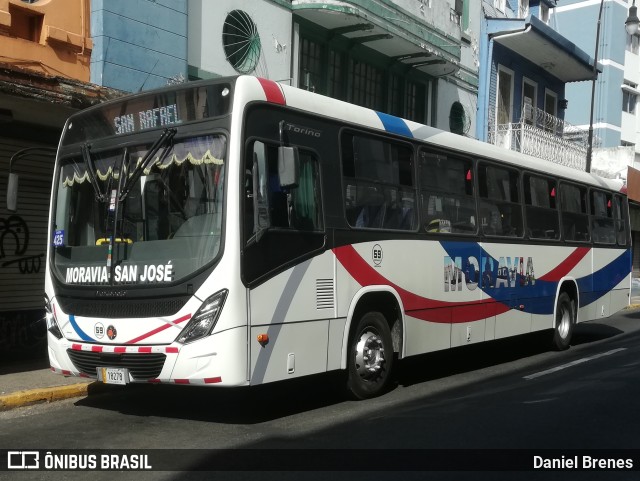 AMSA - Autotransportes Moravia 59 na cidade de Carmen, San José, San José, Costa Rica, por Daniel Brenes. Número da foto: #9828727.
