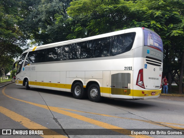 Empresa Cruz 21703 na cidade de São Paulo, São Paulo, Brasil, por Espedito de Brito Gomes. Número da foto: #9830063.
