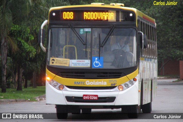 HP Transportes Coletivos 20525 na cidade de Aparecida de Goiânia, Goiás, Brasil, por Carlos Júnior. Número da foto: #9833252.